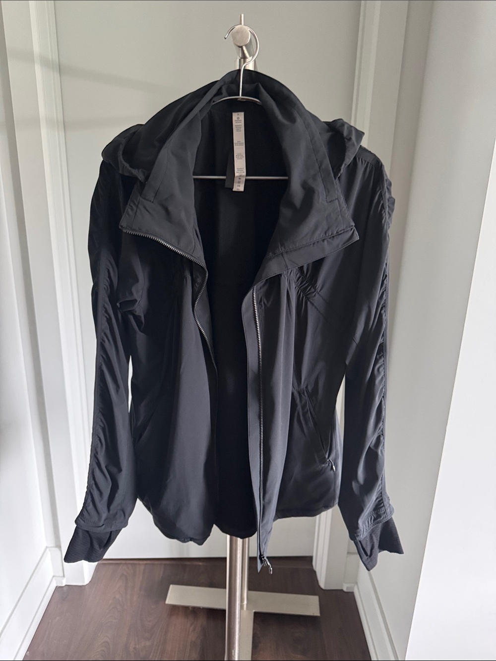 lululemon athletica Black Hooded Windbrwake Jacket
